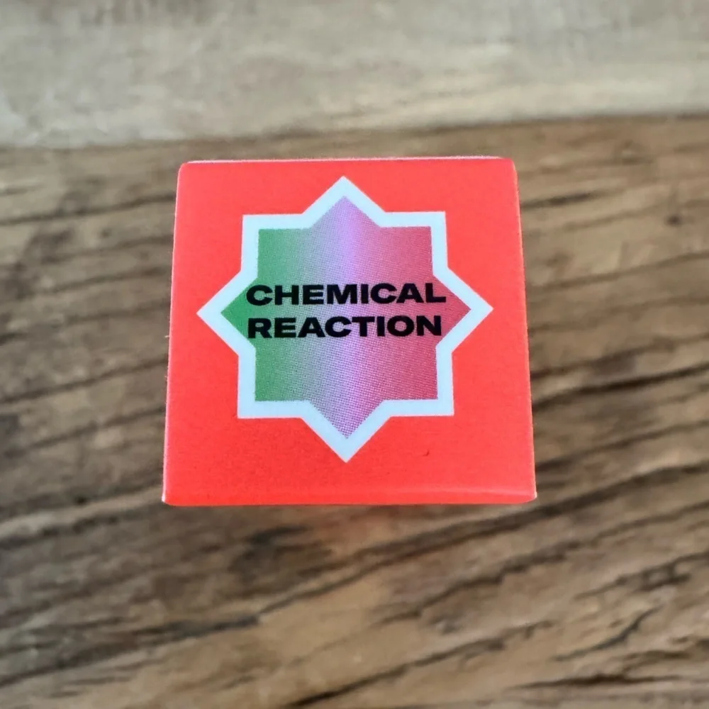 NEW IN BOX Youth Foria BYO Color Changing Blush Oil ~ Chemical Reaction 🥰